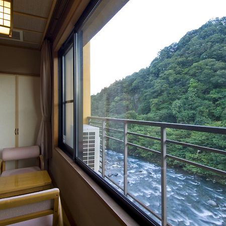 Отель Koduchi No Yado Tsurukamedaikichi Никко Экстерьер фото
